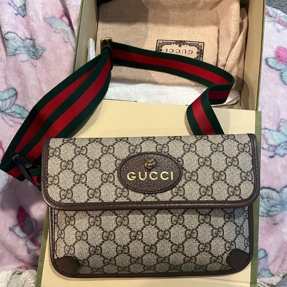 Gucci Other - Gucci GG Supreme Vintage Belt Bag